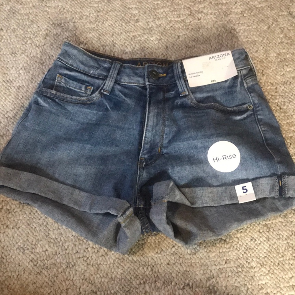 Arizona hi rise shorts